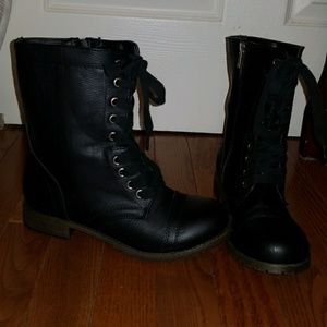 Rampage Combat Boot